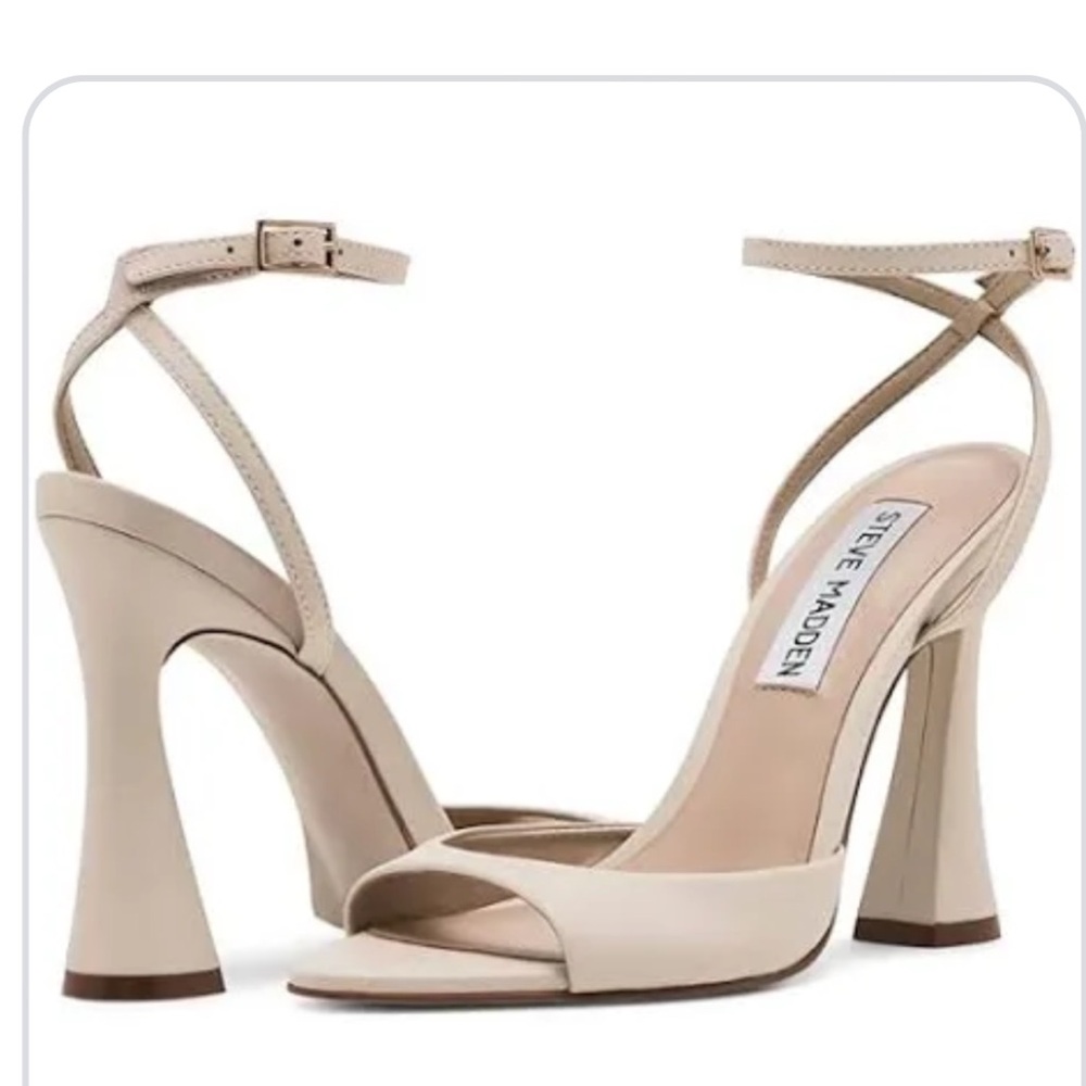 STEVE MADDEN SZ 7.5 NUDE HEELS